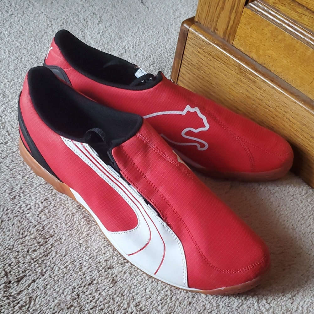 Puma Men's Red and White Shoes sz 13